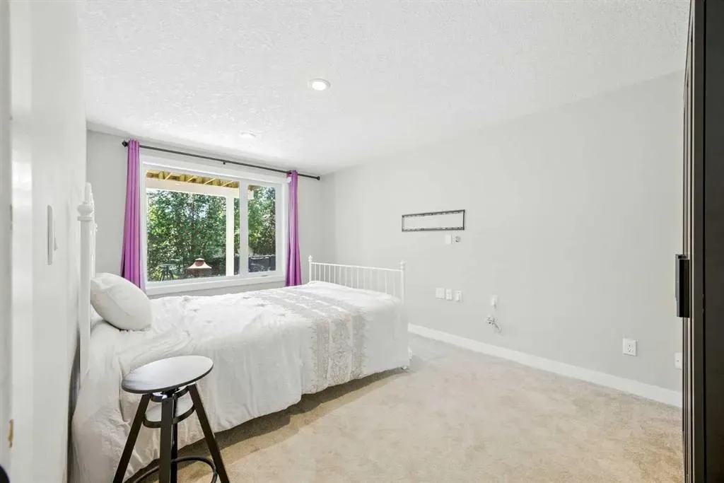 58 Tuscany Ridge View NW