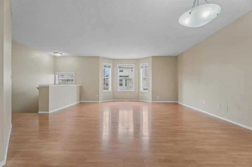 255 Prestwick Acres Lane SE