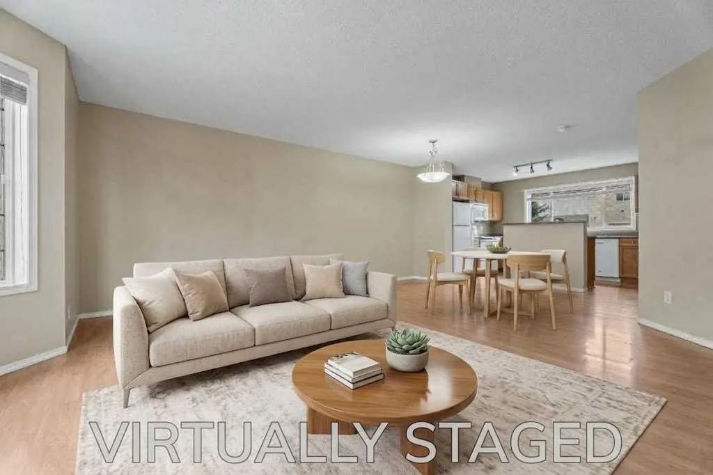 255 Prestwick Acres Lane SE