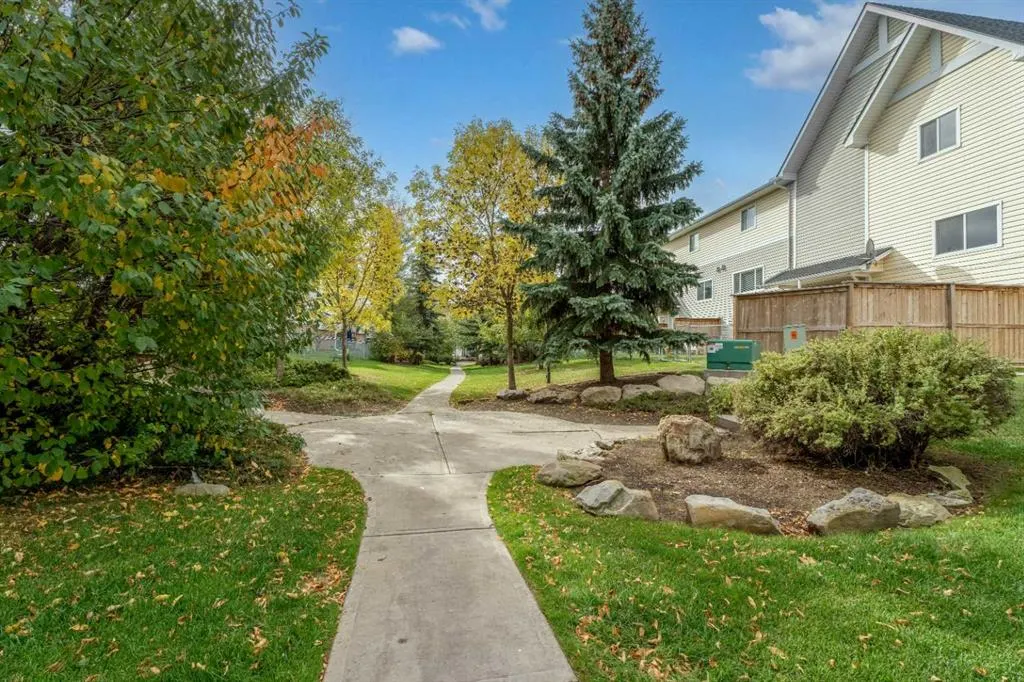 255 Prestwick Acres Lane SE