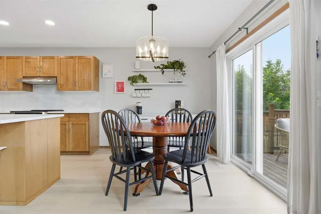38 Chapman Close SE