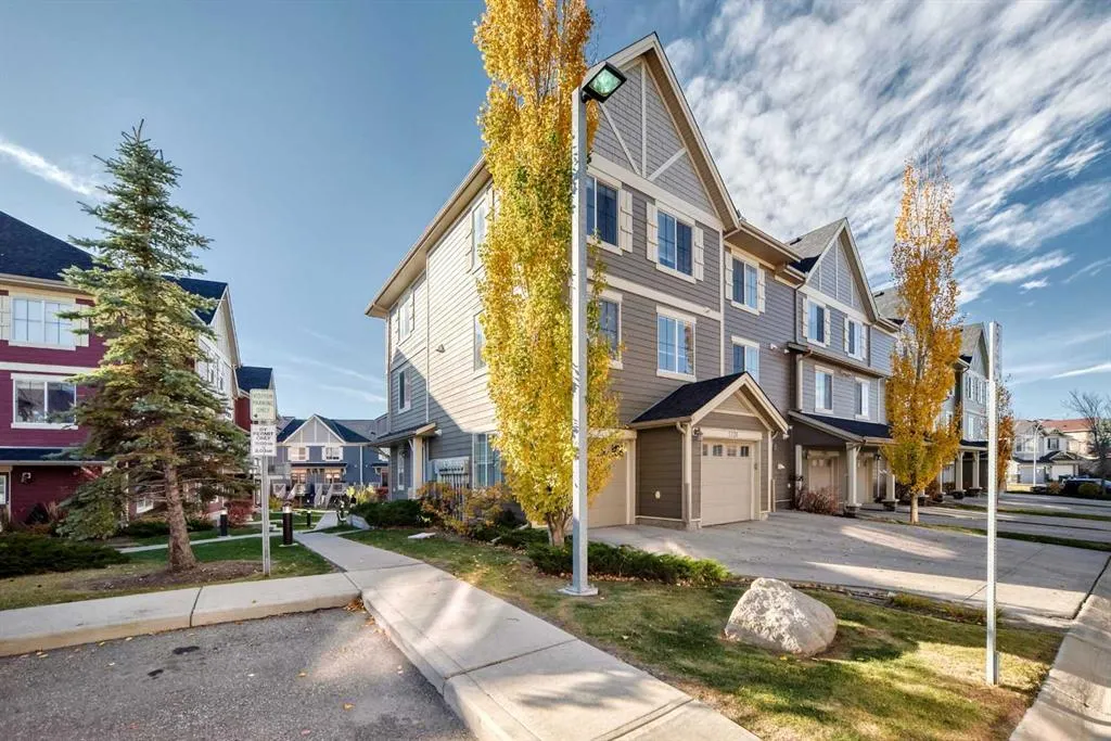 125 Panatella Way NW #1701