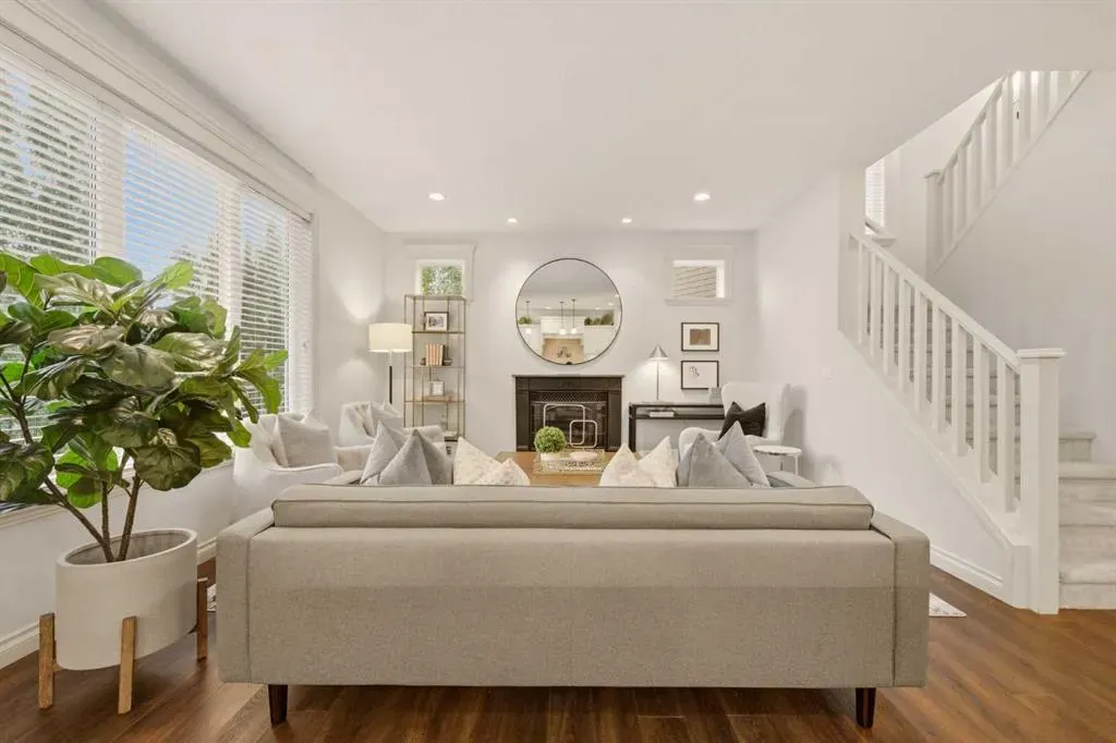 68 Auburn Sound Terrace SE