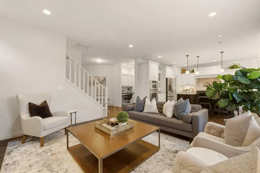 68 Auburn Sound Terrace SE