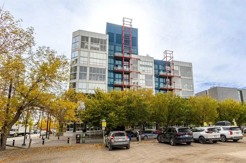 535 8 Avenue SE #605