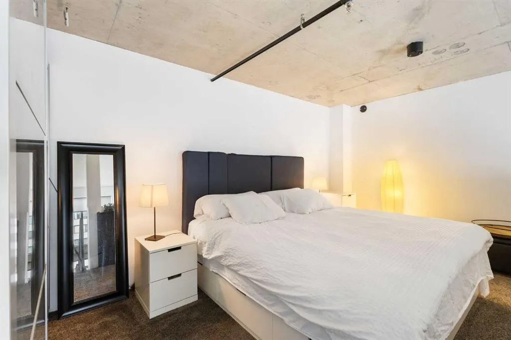 535 8 Avenue SE #605