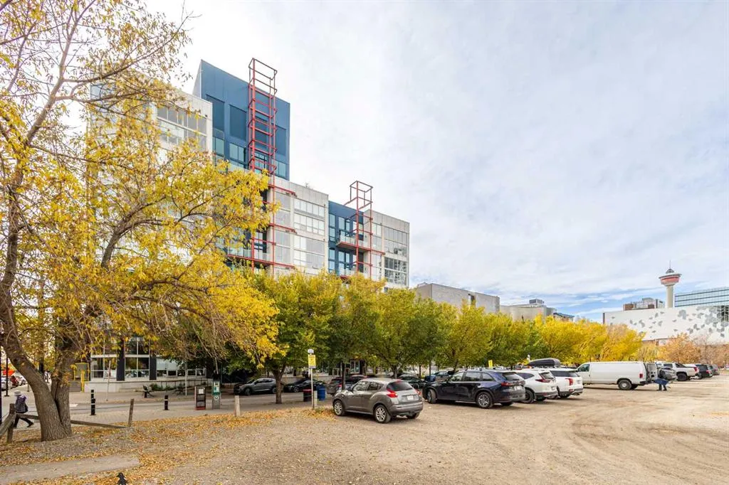 535 8 Avenue SE #605