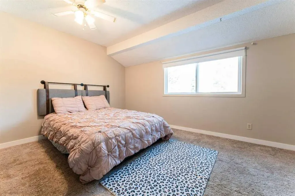 829 Coach Bluff Crescent SW #1101