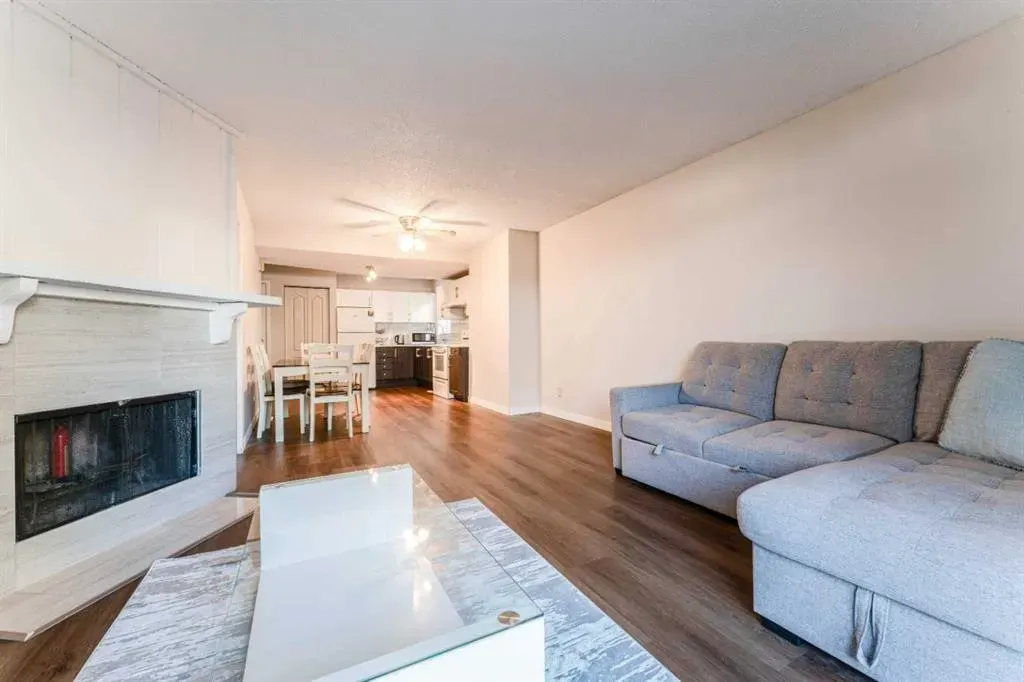829 Coach Bluff Crescent SW #1101