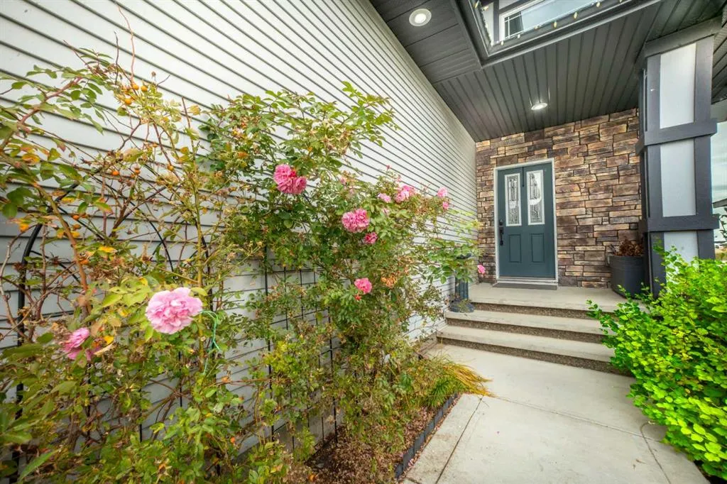 63 Truant Crescent