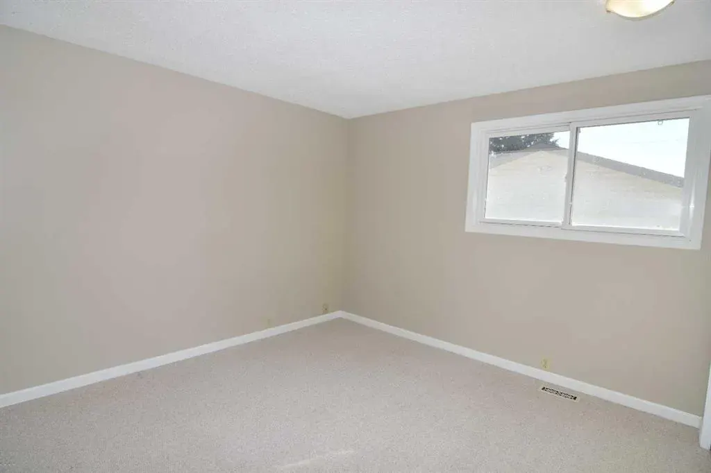 248 Bracewood Road SW