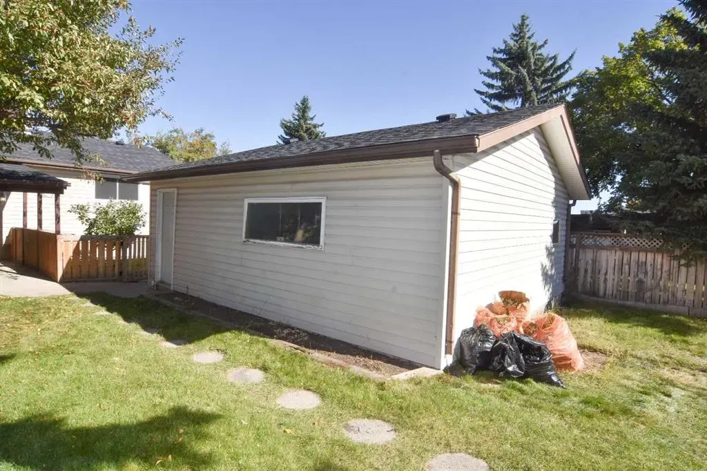 248 Bracewood Road SW