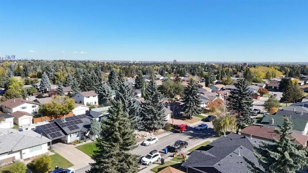 248 Bracewood Road SW