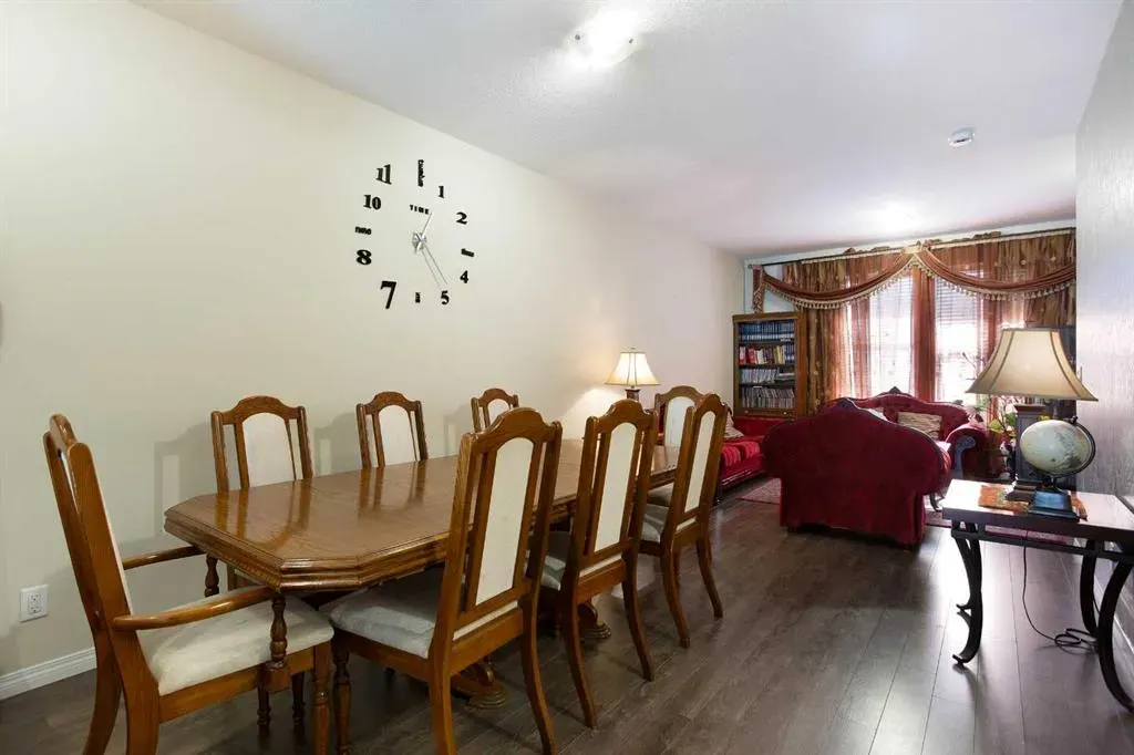 280 Williamstown Close NW #1003
