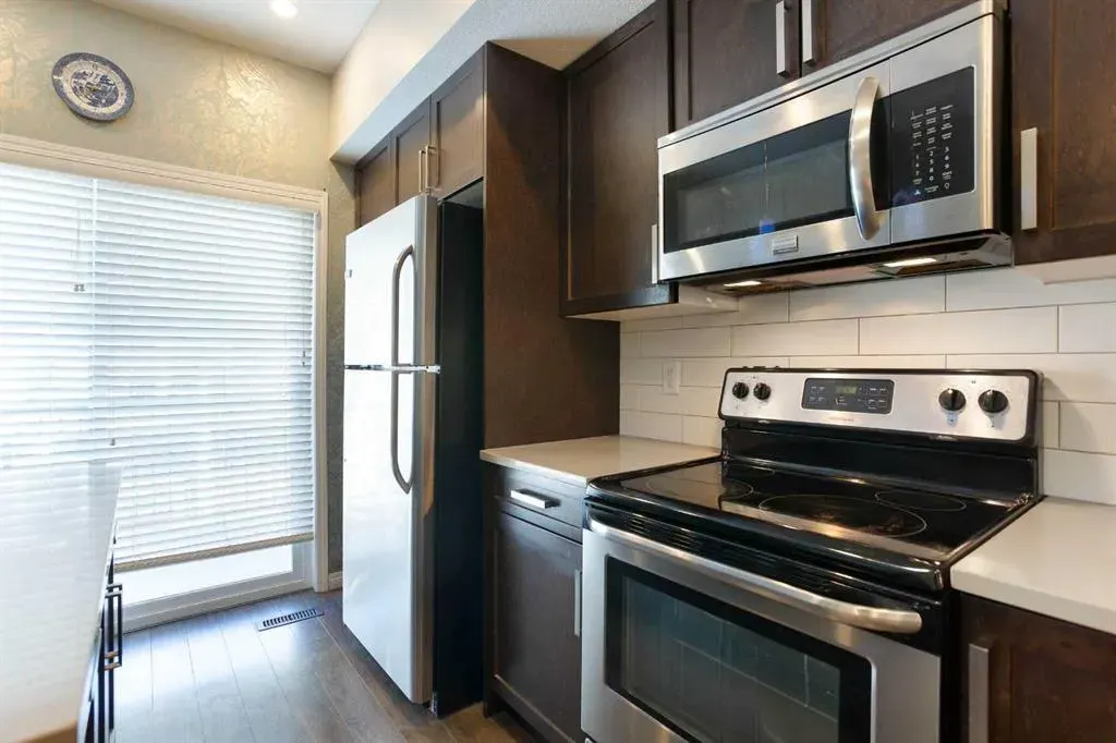 280 Williamstown Close NW #1003