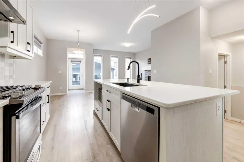 34 Midtown Crossing SW