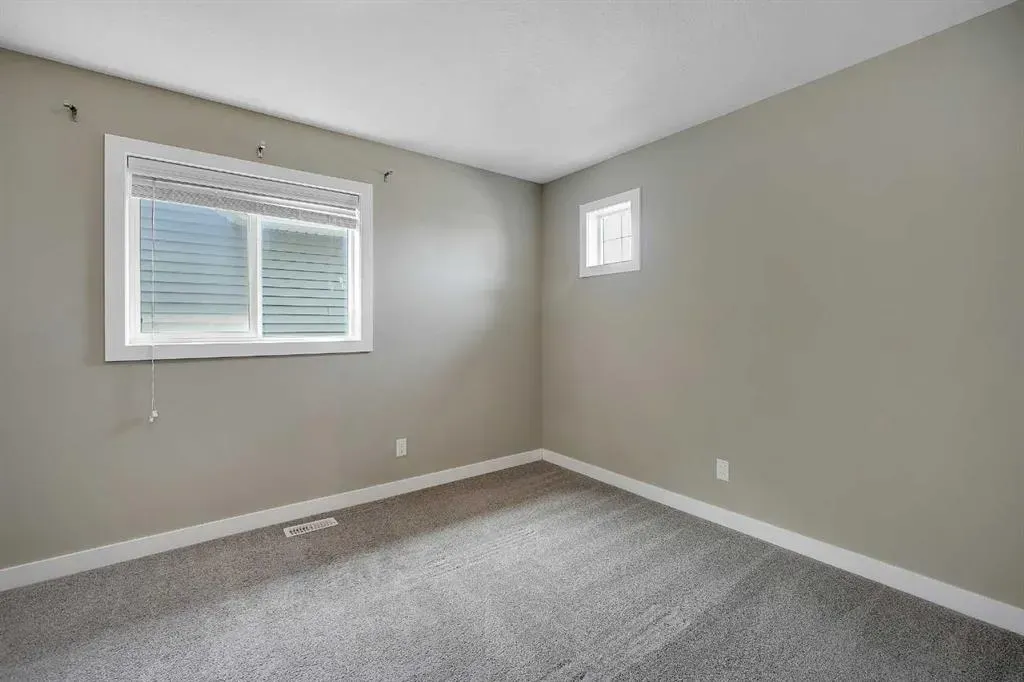 222 Bayside Loop SW
