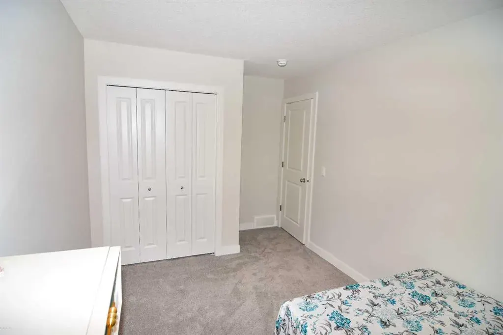 160 BELVEDERE Drive SE