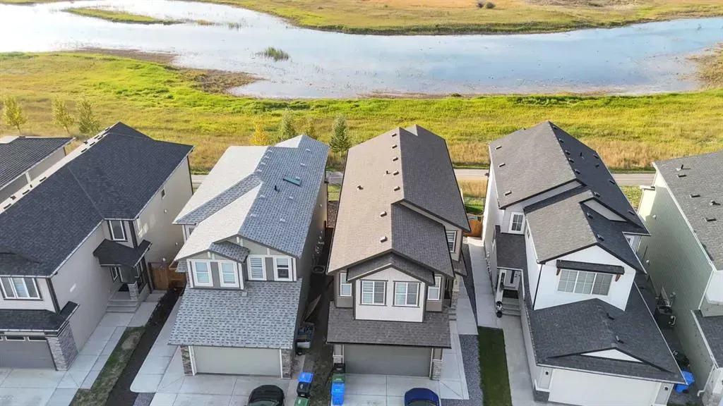 160 BELVEDERE Drive SE