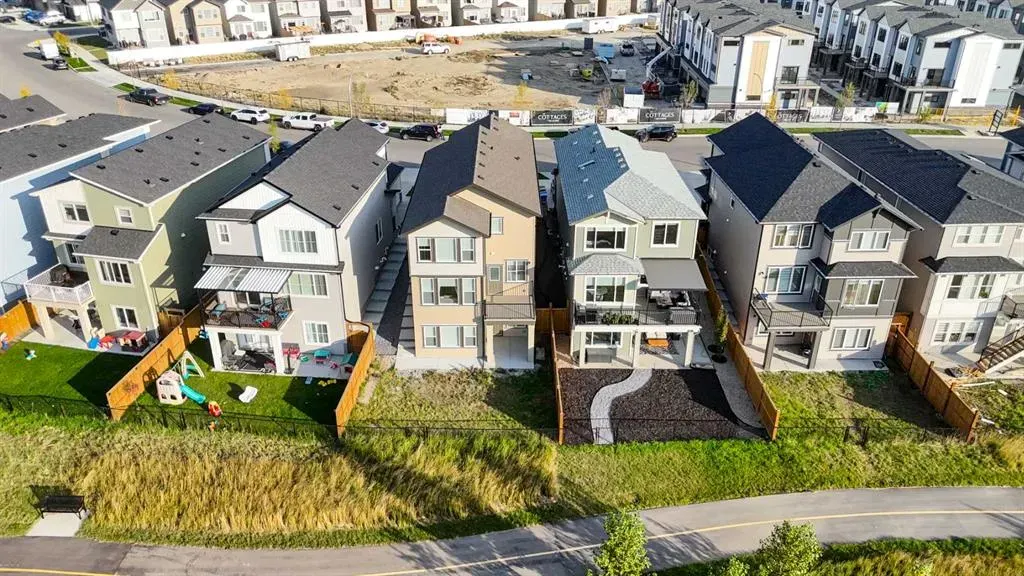 160 BELVEDERE Drive SE