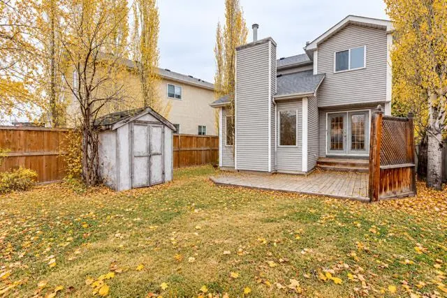 40 Mt Lorette Close SE