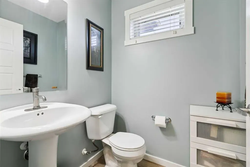 50 Westland Road #100