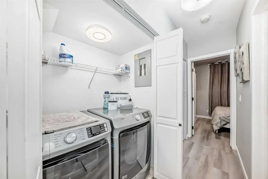 1014 14 Avenue SW #106
