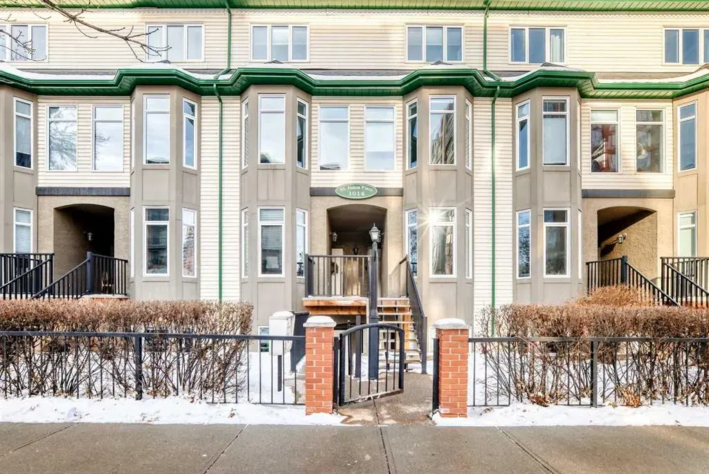 1014 14 Avenue SW #106