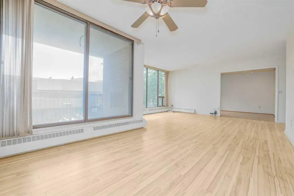 80 Point Mckay Crescent NW #208