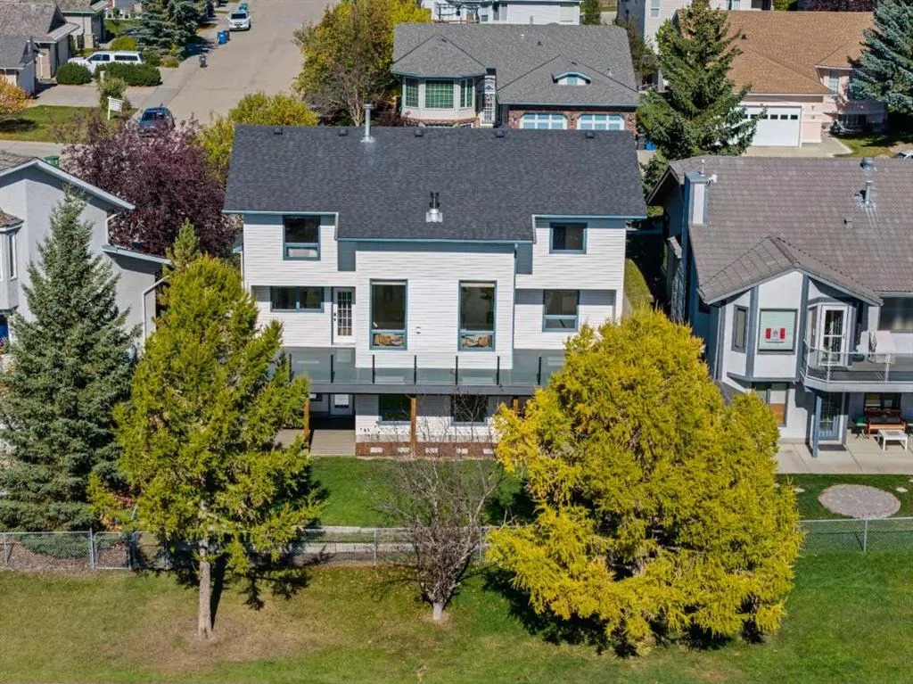 52 West Mitford Crescent