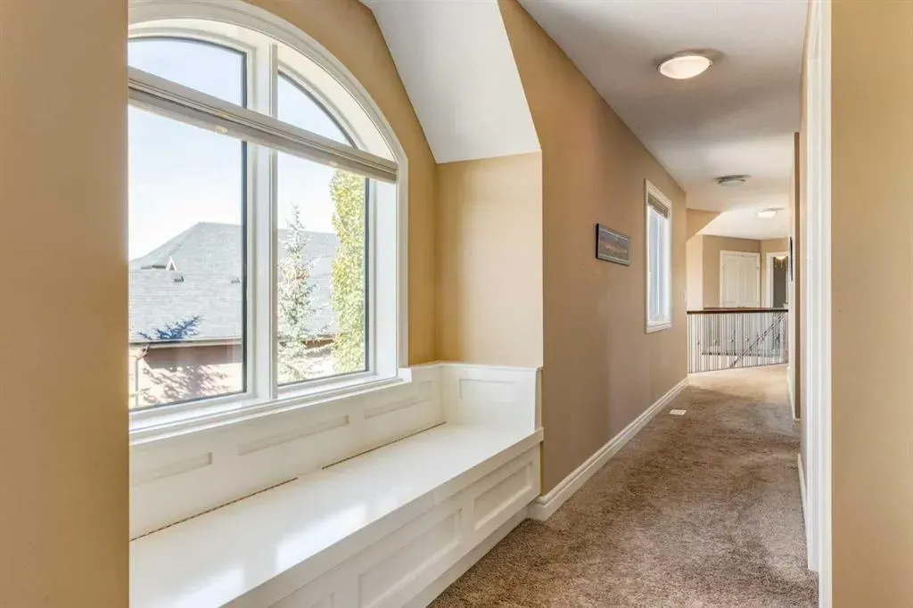 206 Waterside Court