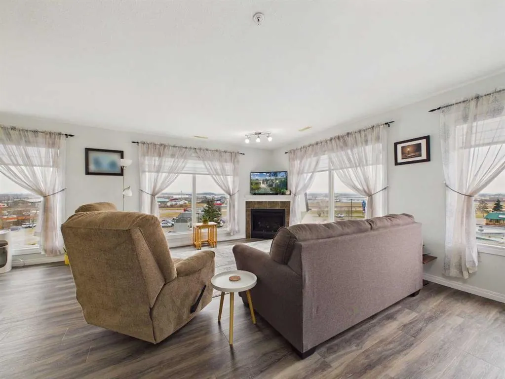 4425 Heritage Way #411