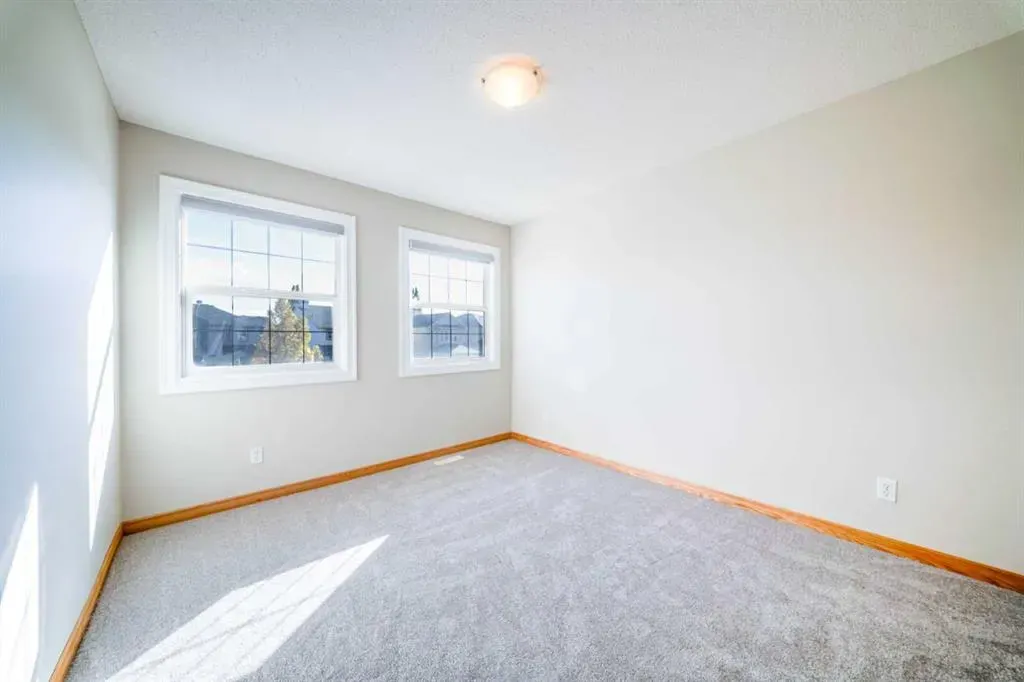38 Everhollow Rise SW