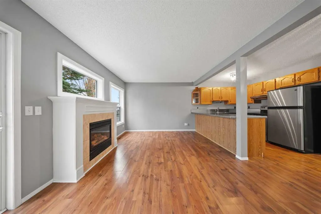13 Country Hills Rise NW