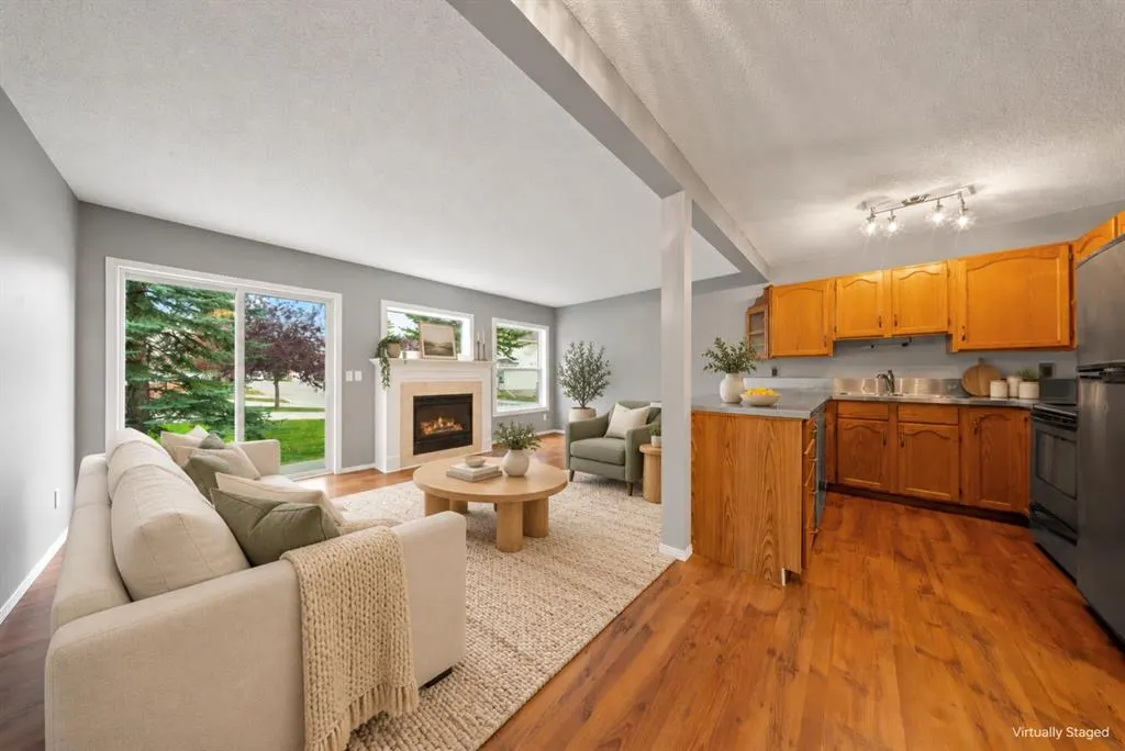 13 Country Hills Rise NW
