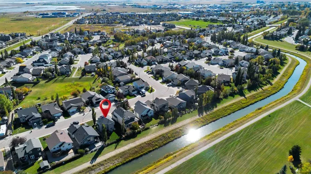 148 Aspen Creek Crescent