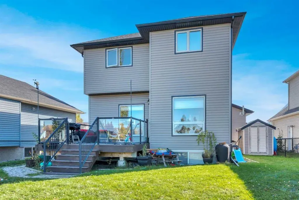 148 Aspen Creek Crescent