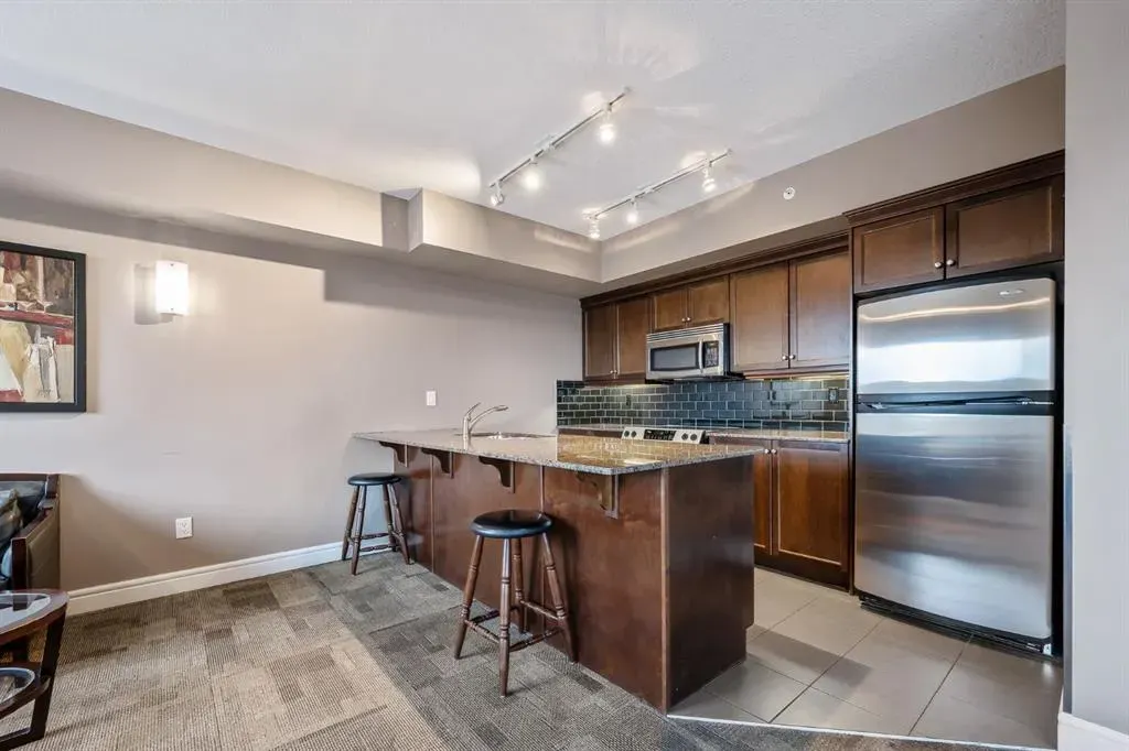 910 5 Avenue SW #1005