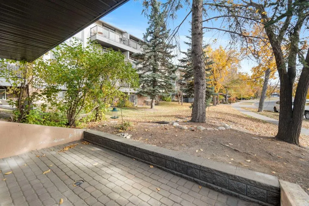 550 Westwood Drive SW #101