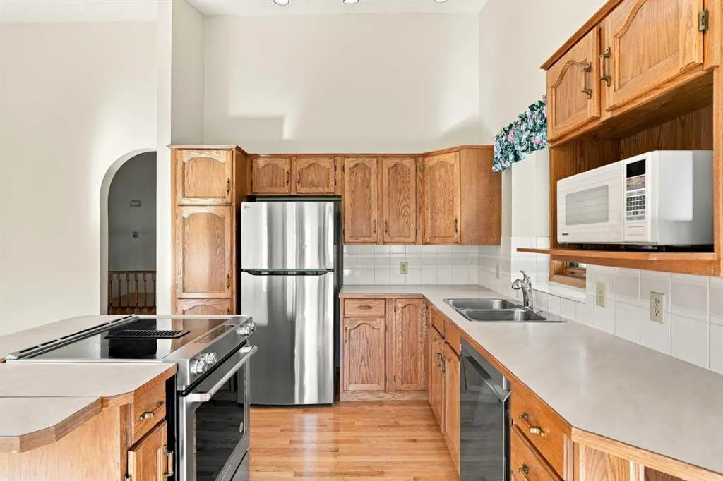 51 Edgebrook Circle NW