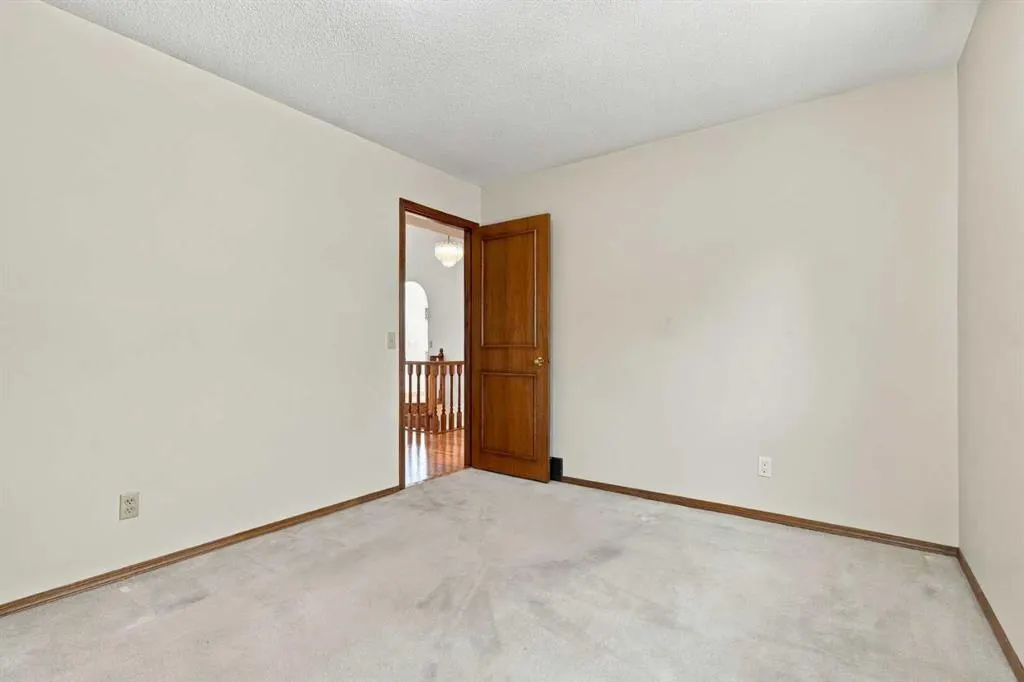 51 Edgebrook Circle NW