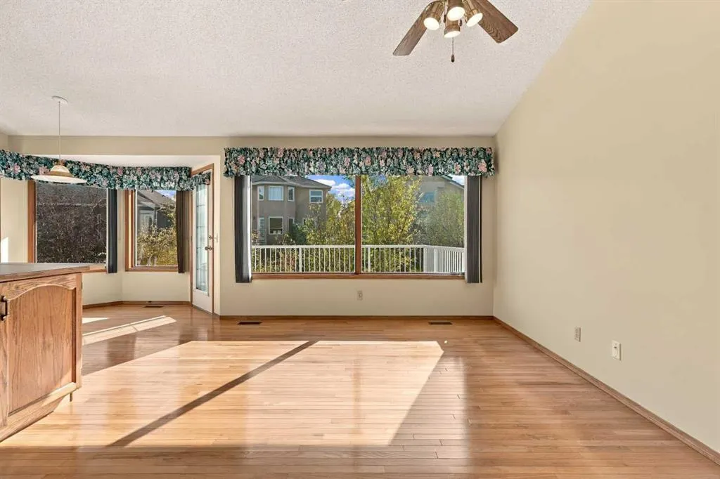 51 Edgebrook Circle NW