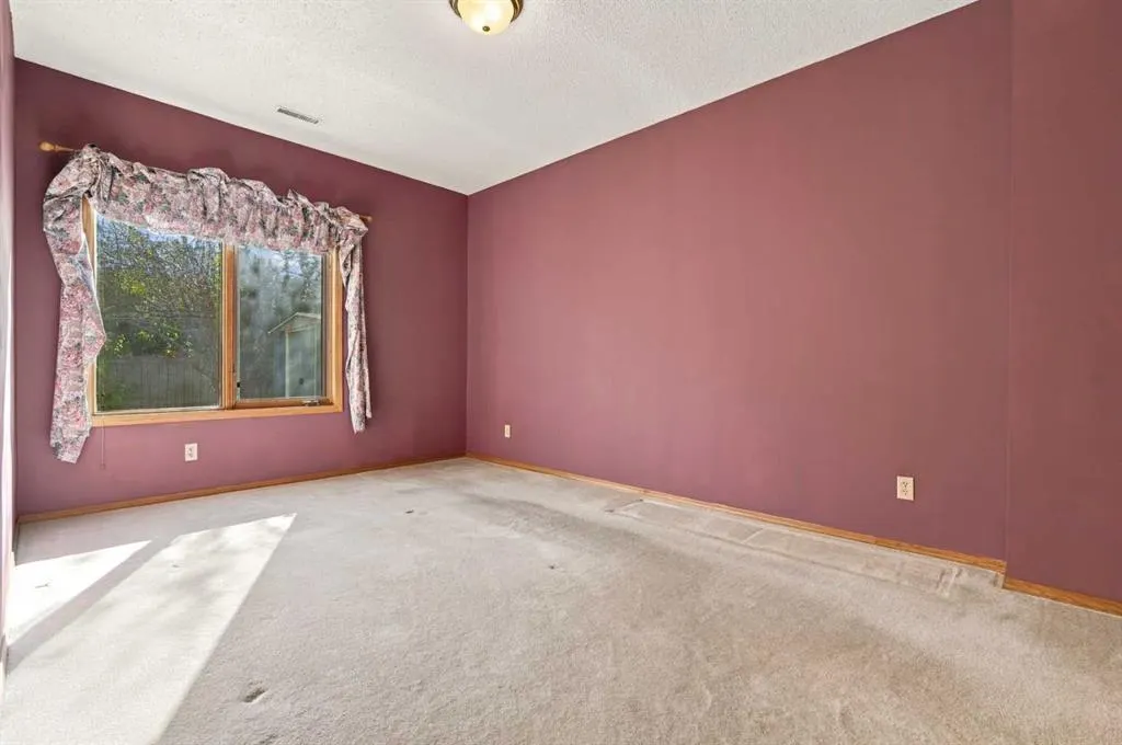 51 Edgebrook Circle NW