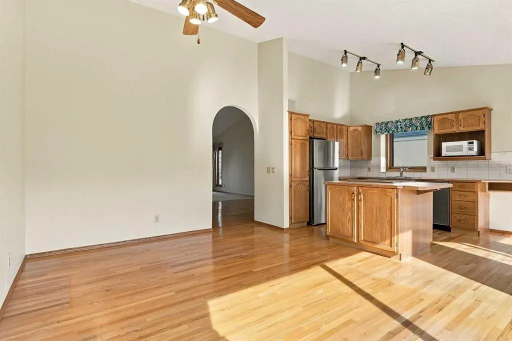 51 Edgebrook Circle NW
