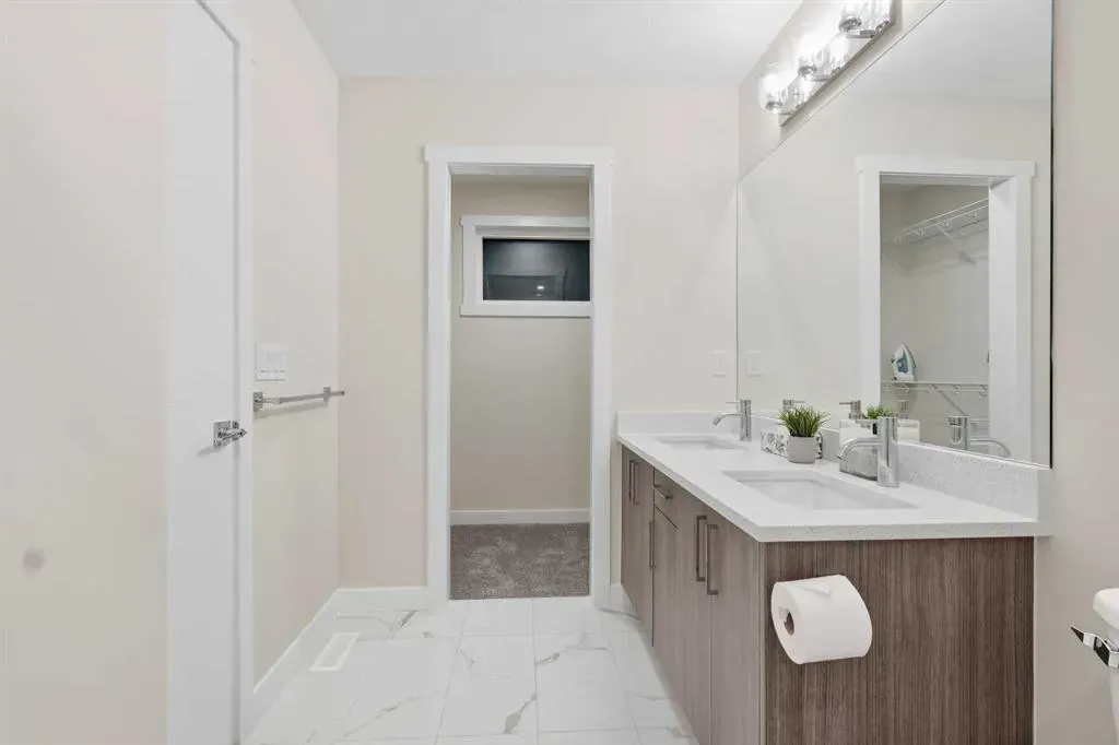 312 RED SKY Villas NE
