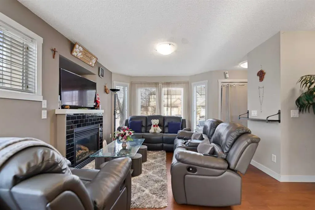 2445 Kingsland Road SE #209