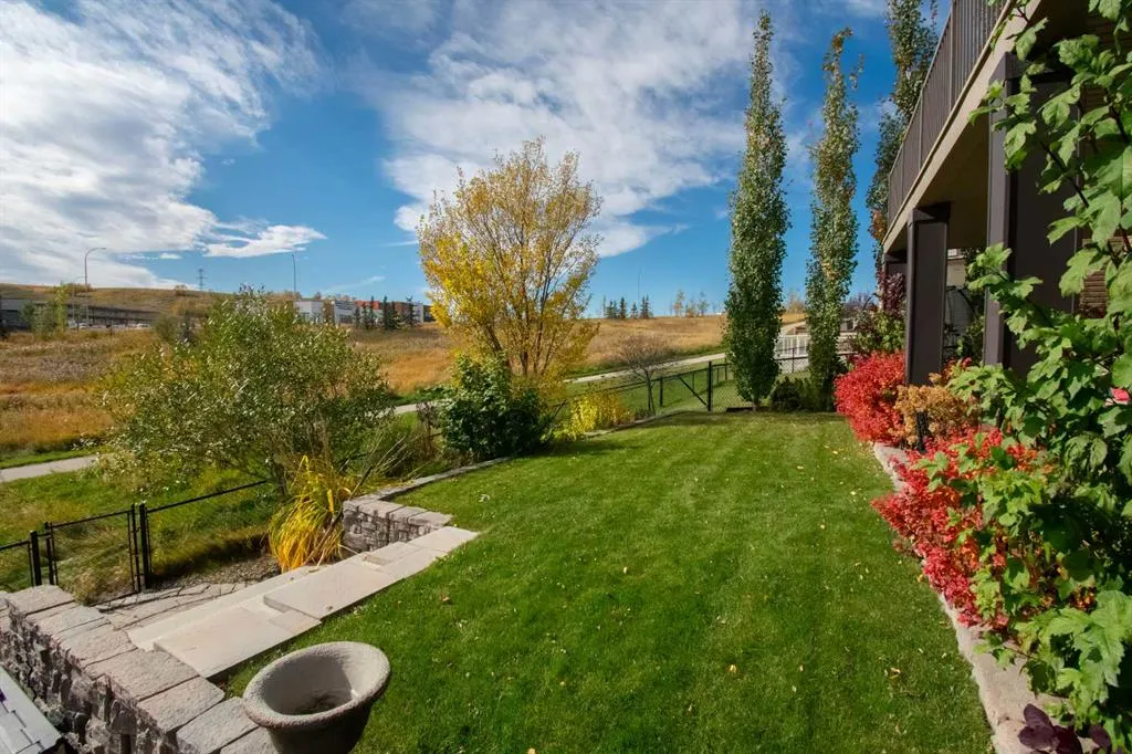 166 Nolancliff Crescent NW