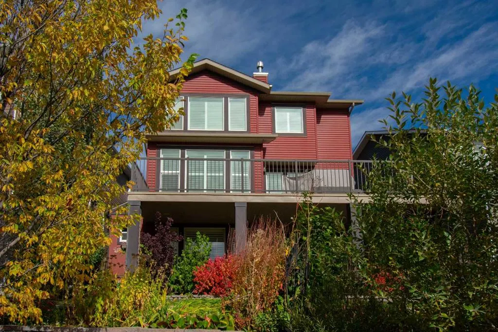 166 Nolancliff Crescent NW