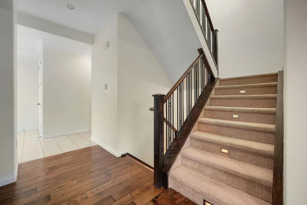 40 Baywater Court SW