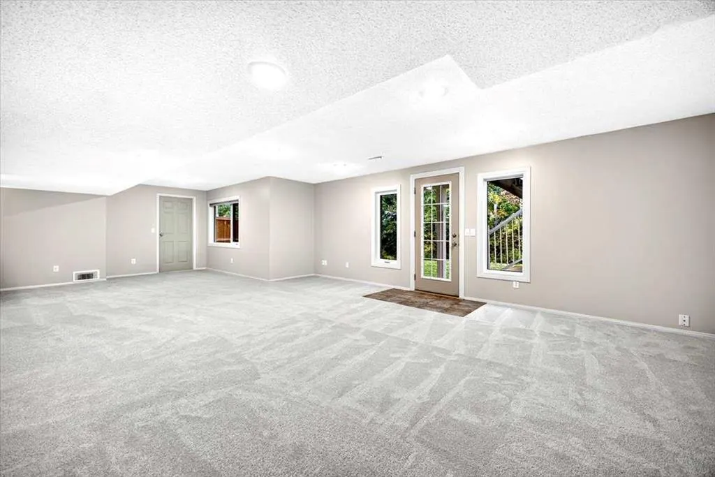 26 Evergreen Terrace SW